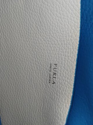 Bolso Furla rosa y blanco
