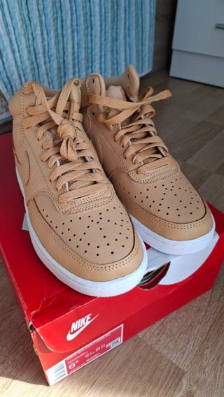 Deportivas Nike Court Vision Mid Beige Talla 37,5