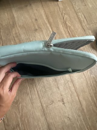 Funda portátil ARROW