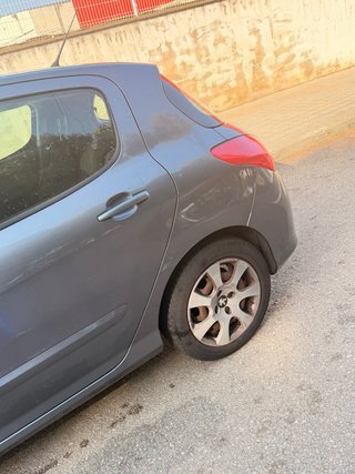 Peugeot 308 2014