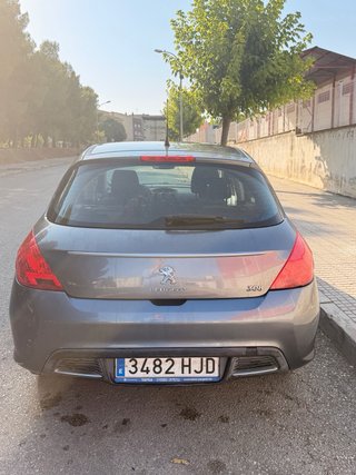 Peugeot 308 2014