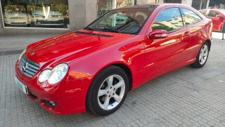 Mercedes-Benz Clase C 2004