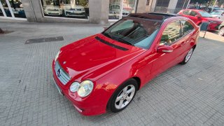 Mercedes-Benz Clase C 2004