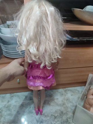 Muñeca Barbie vestido rosa