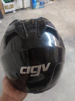 Casco de moto AGV negro