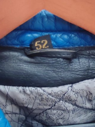 Chaqueta Vintage  de piel motorista negra y azul