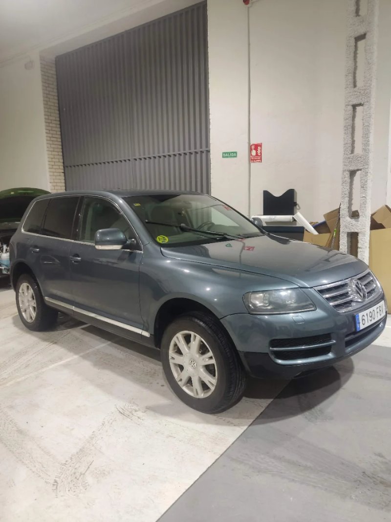 Volkswagen Touareg 2006 - foto 1