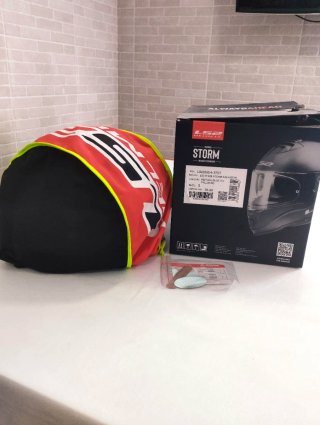Casco LS2 Storm S