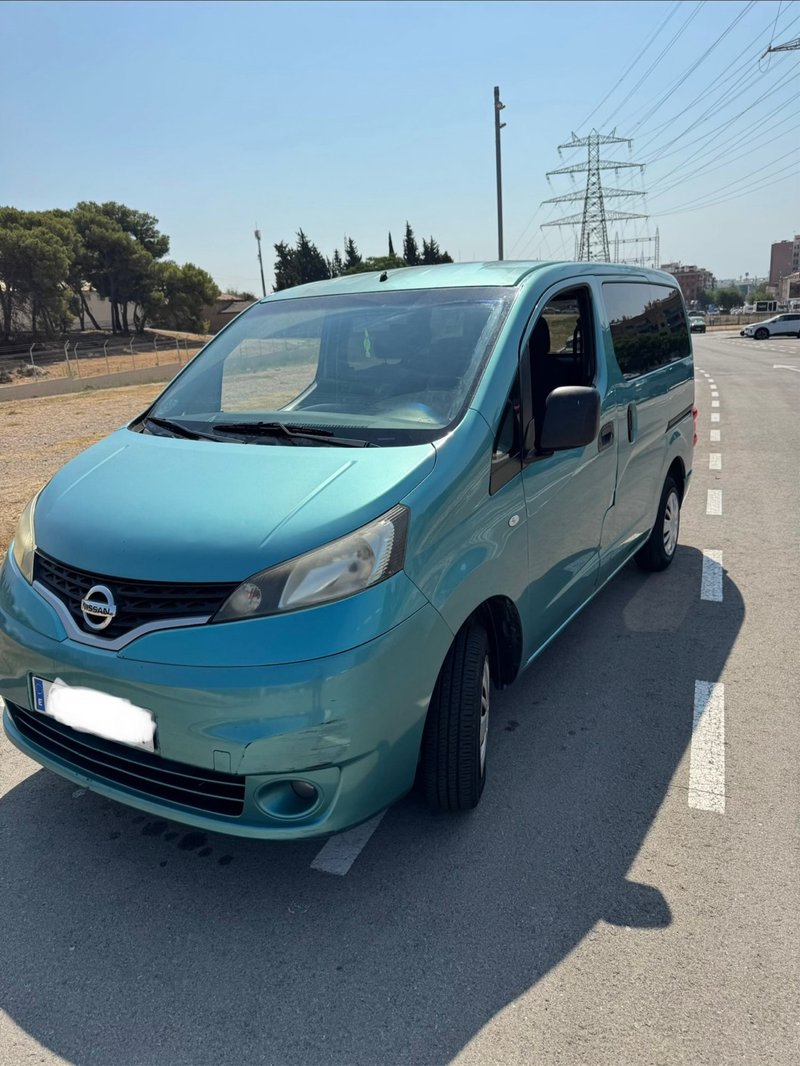 Nissan NV200 2011 - foto 1