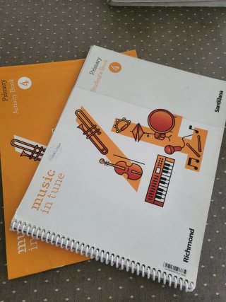Libri di Musica 4° Elementare Santillana Richmond
