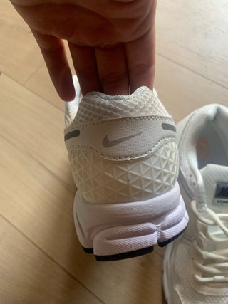 Nike Vomero Talla 43