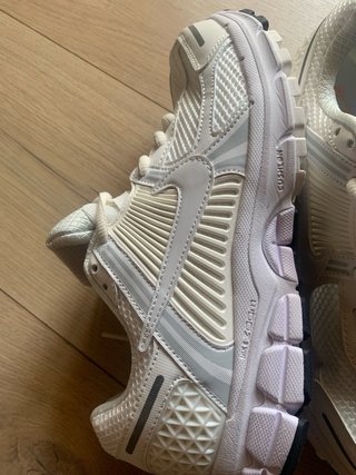 Nike Vomero Talla 43