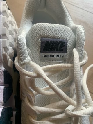 Nike Vomero Talla 43