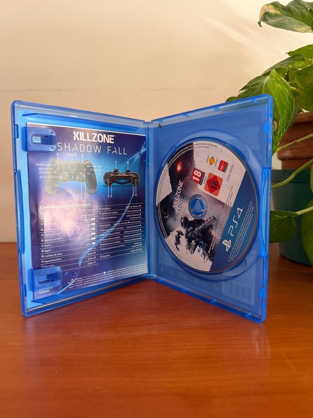 PS4 Killzone Shadow Fall Juego