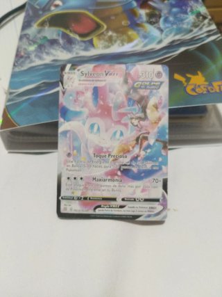 Carta Pokémon Sylveon VMAX TG15/TG30