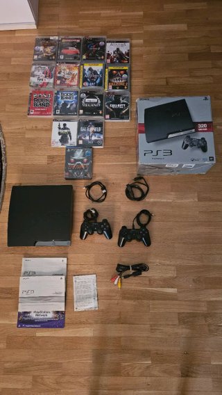 PS3 320GB + 2 Mandos + 15 Juegos