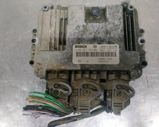 Centralita motor renault 436015 8200311539 laguna