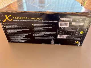 Behringer X-Touch Compact Controlador MIDI