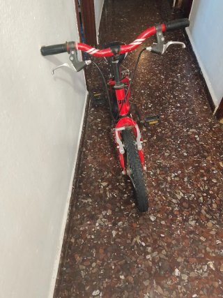 Bicicleta infantil roja california