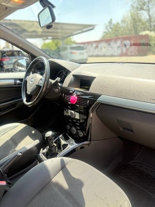 Opel Astra 2009