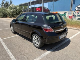 Opel Astra 2009