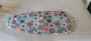 Tabla de planchar con colgador