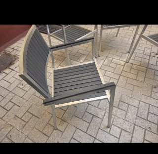 8 Sillas de aluminio y madera