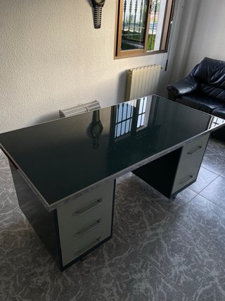 Escritorio industrial metal cristal verde