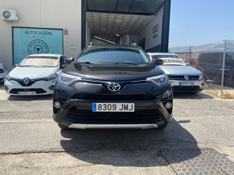 Toyota RAV4 150D Business 2WD 2016