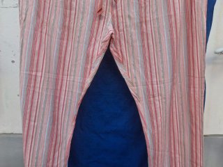 Pantalón T 3XL. Nuevo. Medidas en descripción