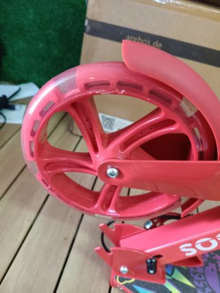 Arebos City Scooter Pedal Scooter Regulable, Rojo