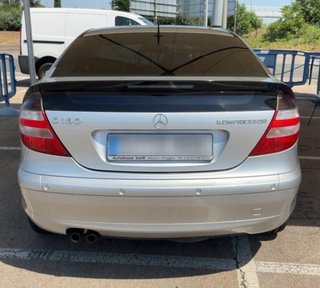 Mercedes-Benz Clase C 2004