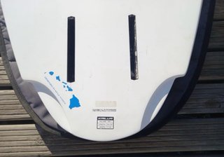 Tabla Windsurf Naish Kailua 140. Como nueva.