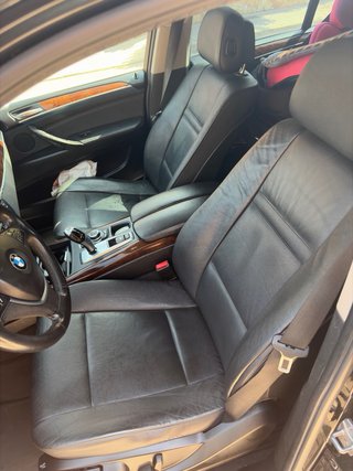 BMW X5 2010