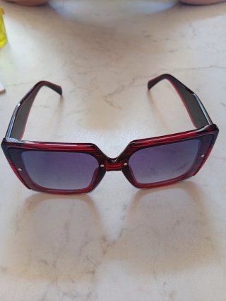 Occhiali da sole donna rossi