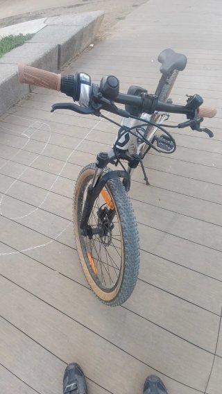 Bicicleta Scott Scale 24
