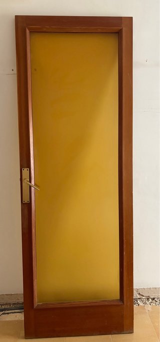 Puerta de cocina con cristal