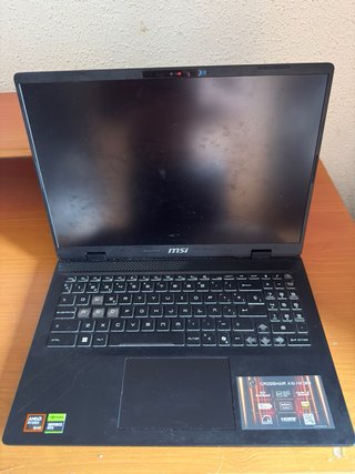 Portátil MSI Crosshair A16 HX ai