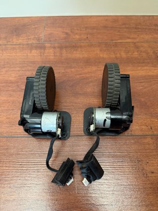 Ruedas Conga  cecotec Vita 990 Usadas