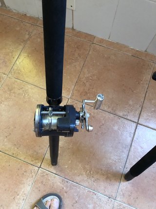 2 cañas de curricán con carretes