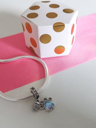 CHARM HUELLA GATO AZUL COLGANTE PARA PANDORA CAJA