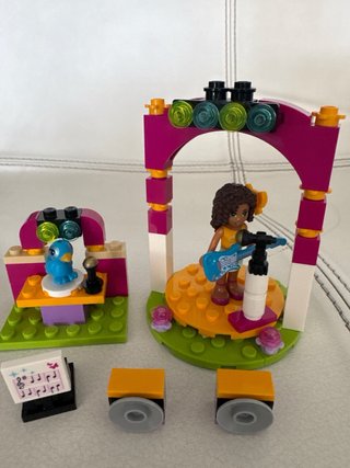 LEGO Friends Escenario Musical Muñeca