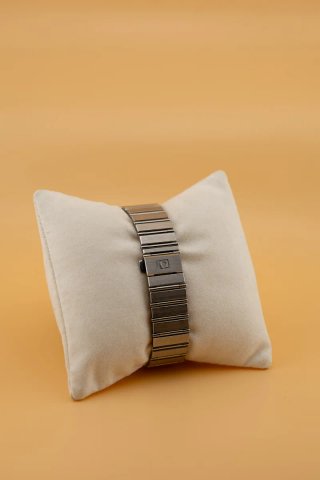 Omega Constellation Manhattan