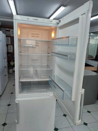 Nevera combi Bosch 185/60cm A+ con garantía envío