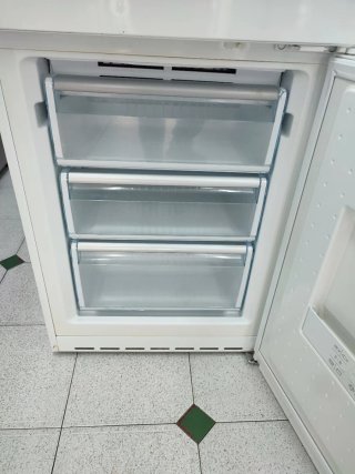 Nevera combi Bosch 185/60cm A+ con garantía envío