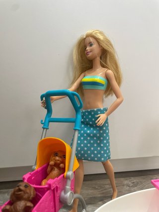 Pack Barbie Bañera y Accesorios