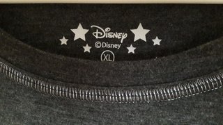 Camiseta Disney Mickey Minnie gris plata