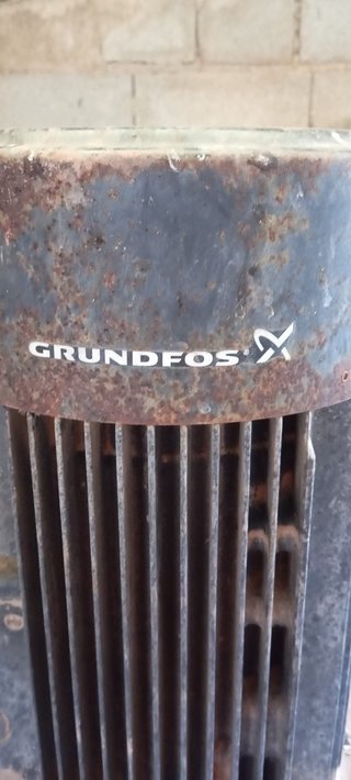 Bomba de agua Grundfos