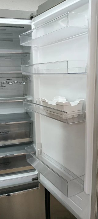 NEVERA L.G NO FROST ENERGÍA A+++ACERO INOXIDABLE