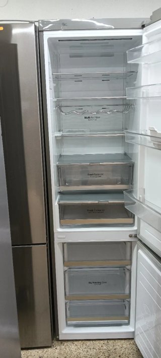 NEVERA L.G NO FROST ENERGÍA A+++ACERO INOXIDABLE
